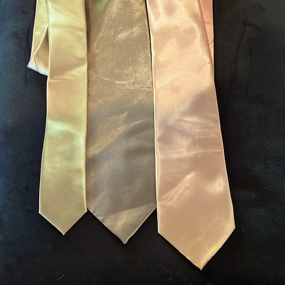 Tie Bundle! Excellent Condition! - image 1